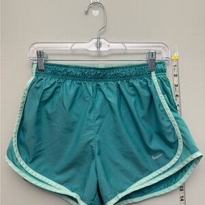 Nike Dri-FIT Womens Small Teal Running Shorts Athletic Lined